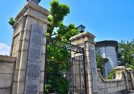 横浜外国人墓地1