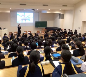 生徒広報部の活動開始