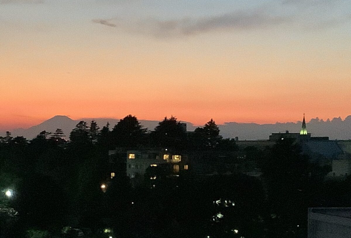 山手の丘からの夕暮れ