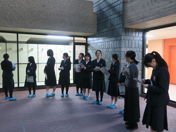 図書委員会　国会図書館を見学