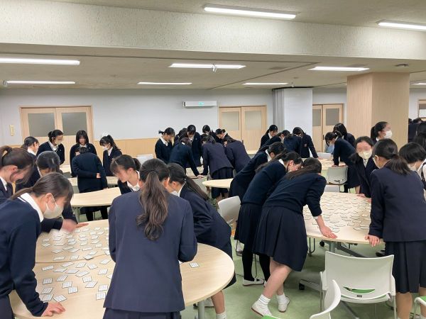 中２　百人一首かるた大会
