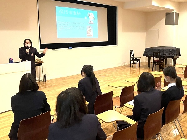 高１探究発表会　人と世界、未来をつなぐプロジェクト